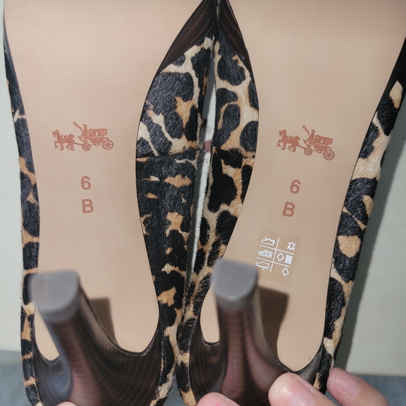 NWT Coach Cheeta Stilettos - Picture 5 of 9